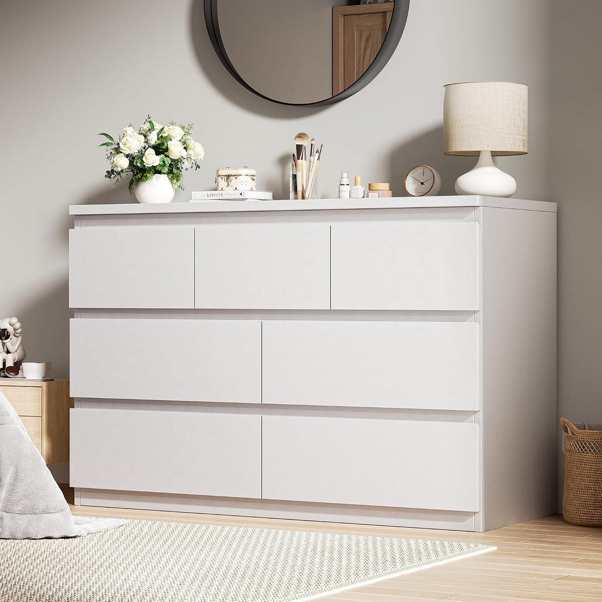 Modern White 7-Drawer Dresser – Wood Storage Chest with Deep Drawers for Bedroom, Living Room, Hallway, Entryway