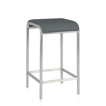 20-06 Bar and Counter Stool