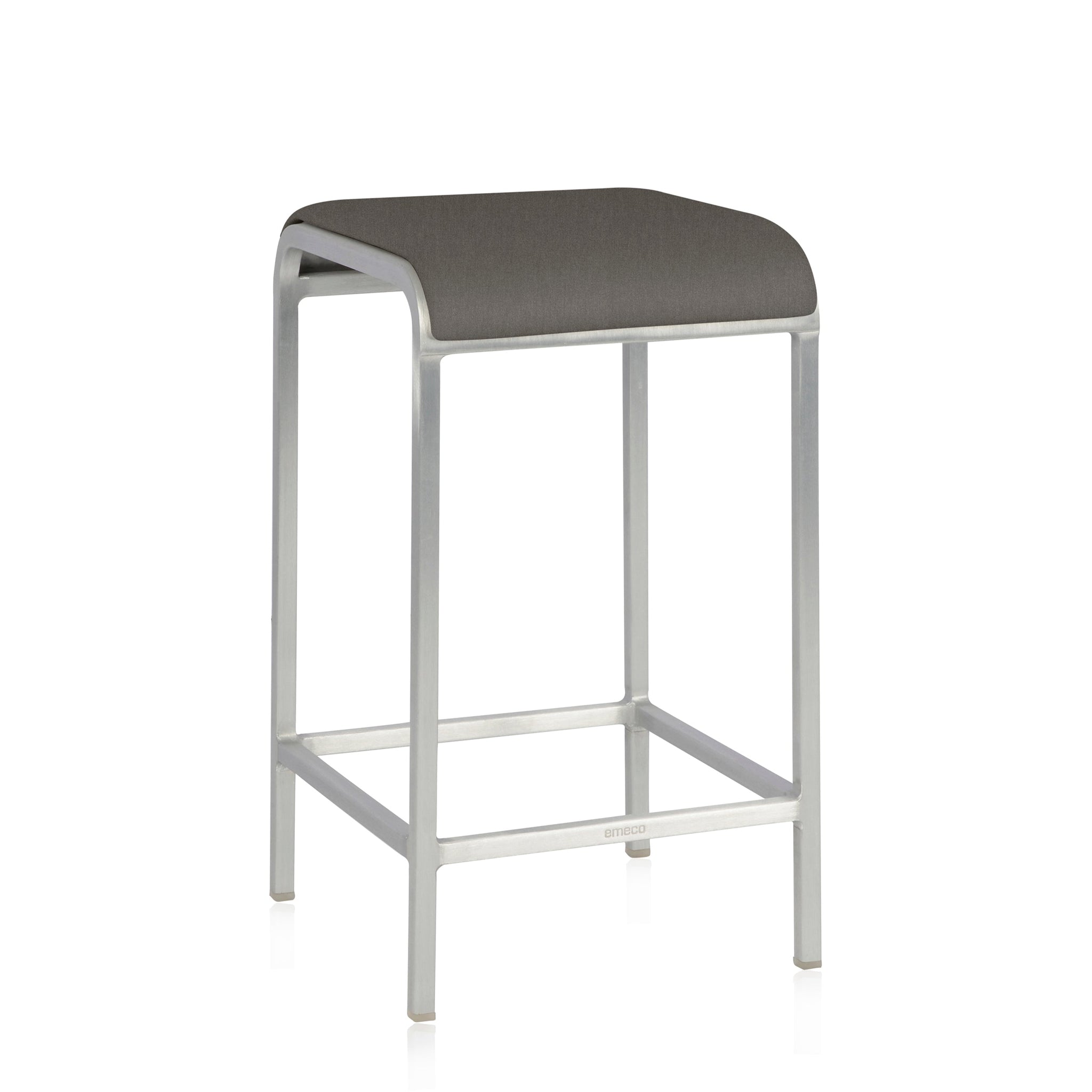 20-06 Bar and Counter Stool